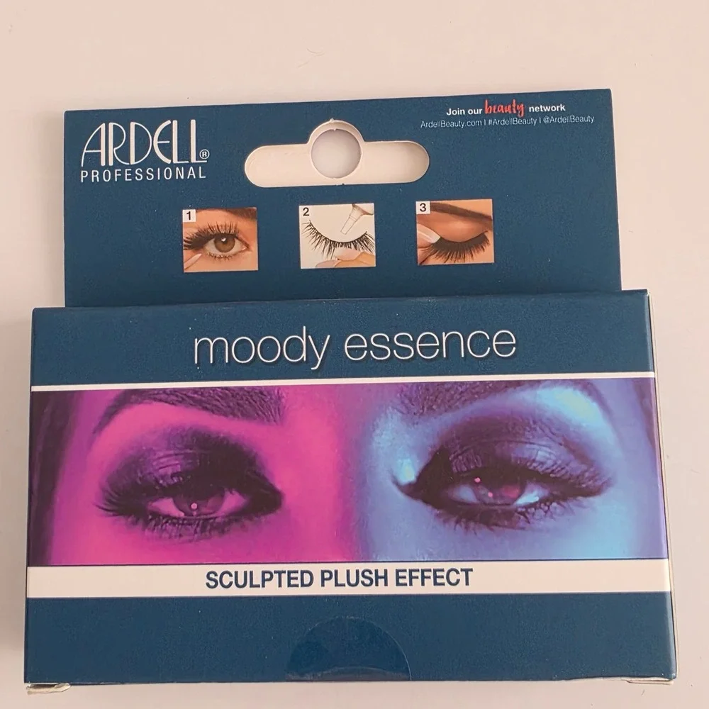 Ardell Professional Moody Essence Sculpted Plush Effect False Lashes 38465
